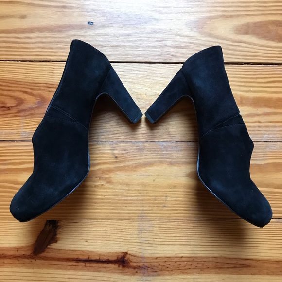 Eileen Fisher Black Suede Heels, EUC, 9 - Picture 4 of 13